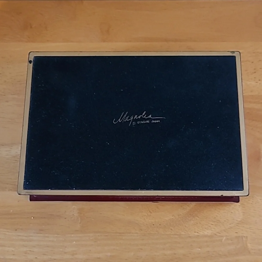OTAGIRI Vintage 'Magnolia' Decorative Notepad Holder Box - Picture 11 of 16